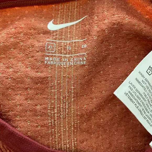 NWT Nike Tech Pack Knit Training Crop Top Women's Size XL Red Crew Neck Running - Picture 5 of 7